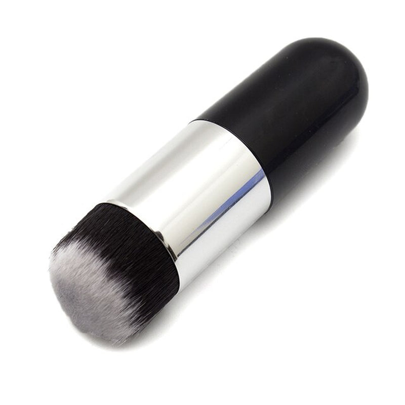 "Chubby Pier Foundation Brush Set: Professional Flat Cream Makeup Brushes with Protective Case"