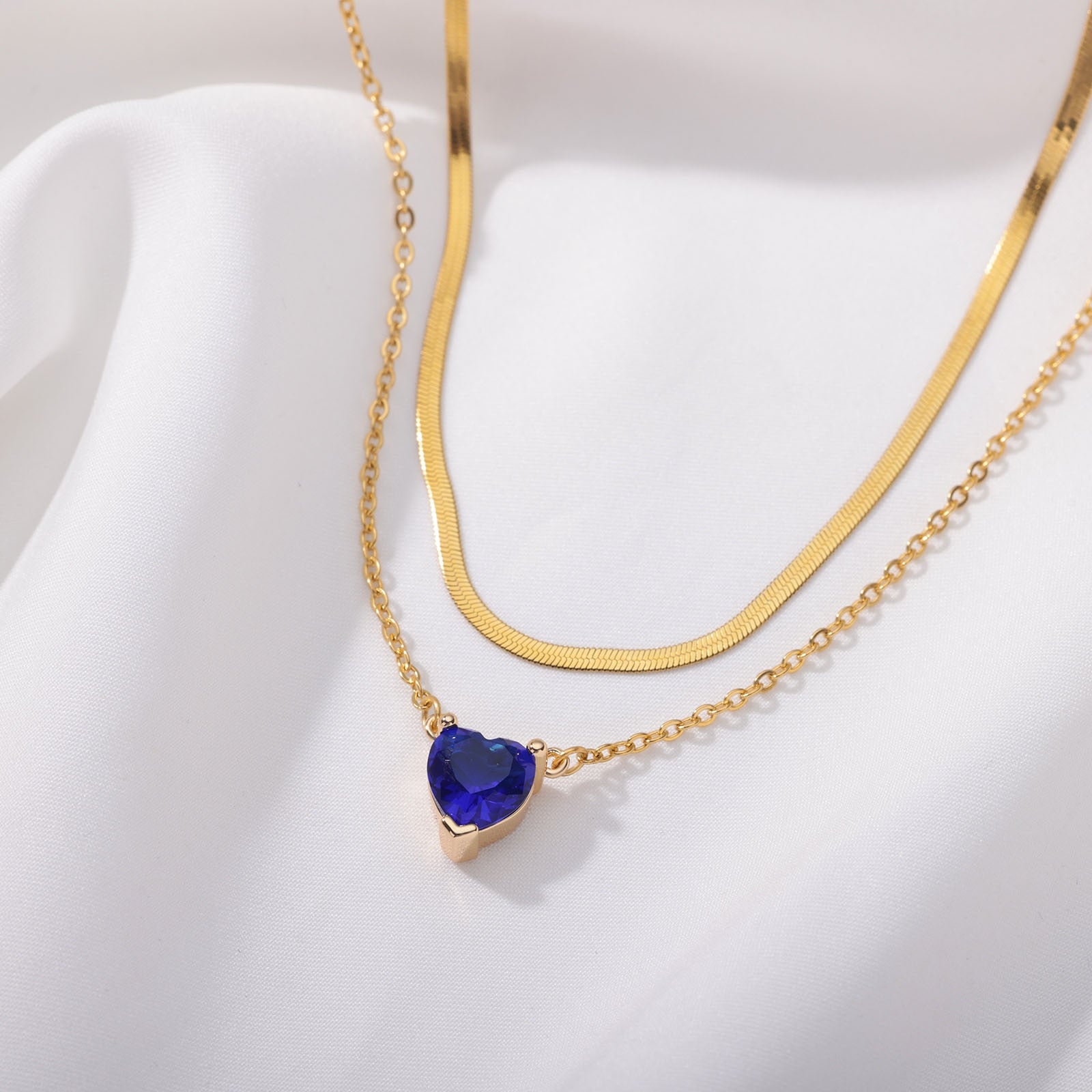 "Blue Love Heart Zircon Pendant Necklace - Elegant Multilayer Stacked Chain Jewelry for Women"