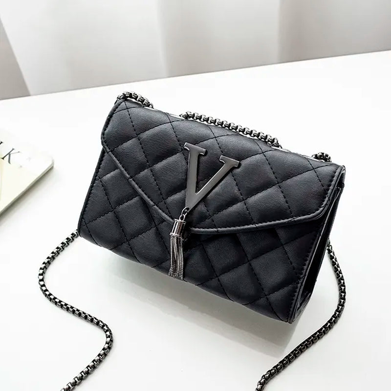 Black Elegance: Quilted Tassel Crossbody & Shoulder Bag"