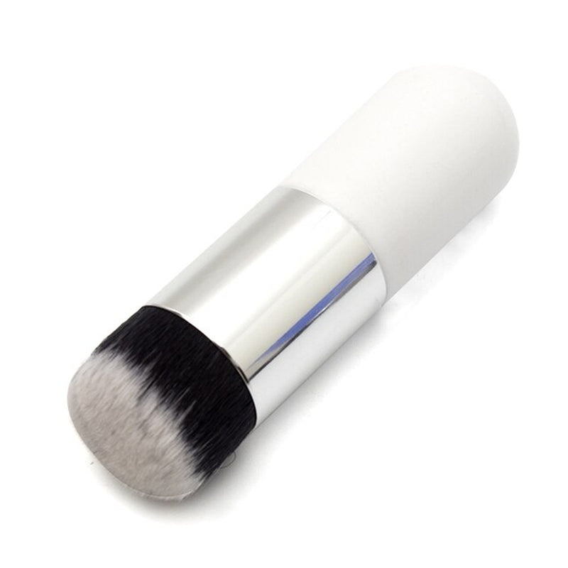 "Chubby Pier Foundation Brush Set: Professional Flat Cream Makeup Brushes with Protective Case"